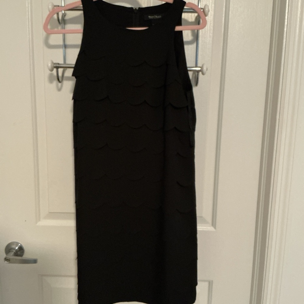 Elegant Black Sleeveless Dress